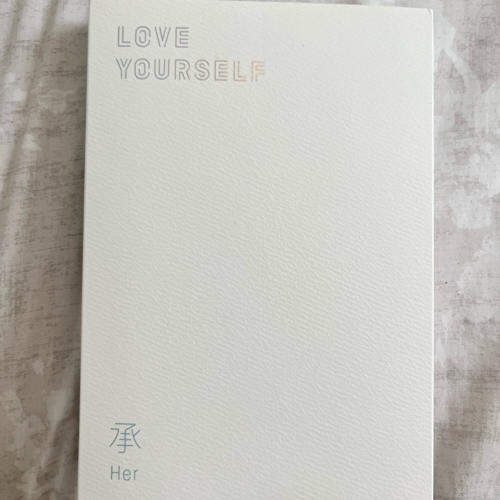 BTS - Love Yourself 承 [Her]  E version